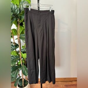 Elegant Black Wide-Leg Pants